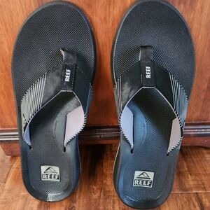 Reef flip flops